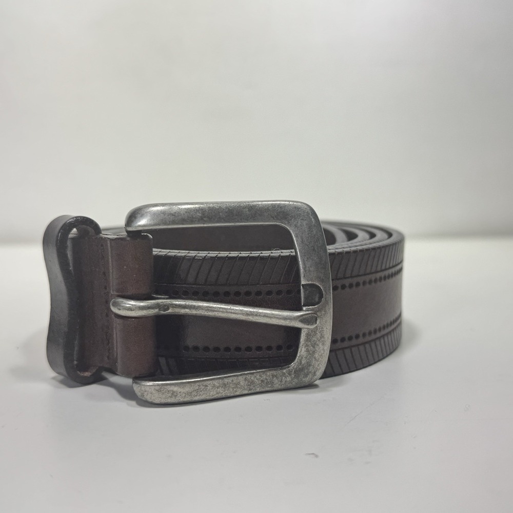 Tommy Bahama Leather Belt Men's Size 36 Italy 1102TM14-200 44" Long Brown Silver - Picture 2 of 8